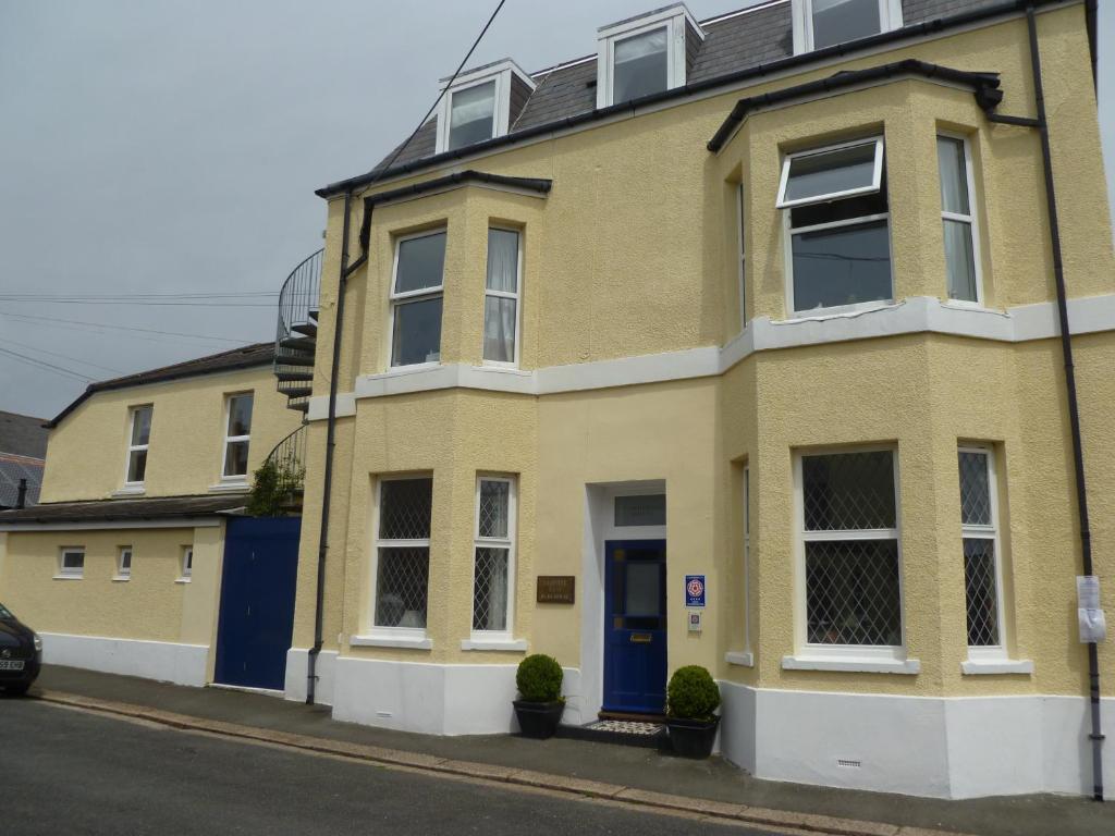 Cambridge House Bed & Breakfast Torpoint Buitenkant foto