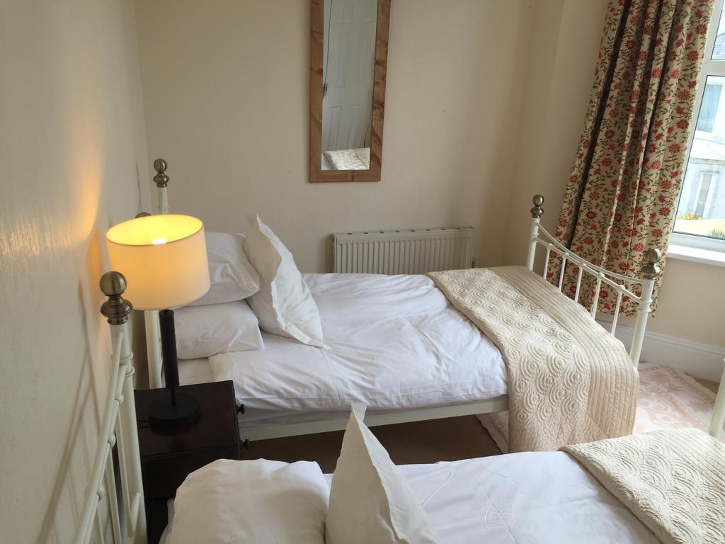 Cambridge House Bed & Breakfast Torpoint Buitenkant foto