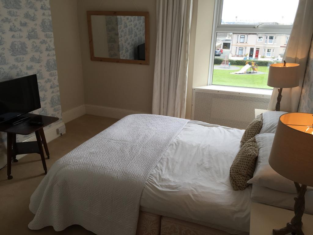 Cambridge House Bed & Breakfast Torpoint Buitenkant foto