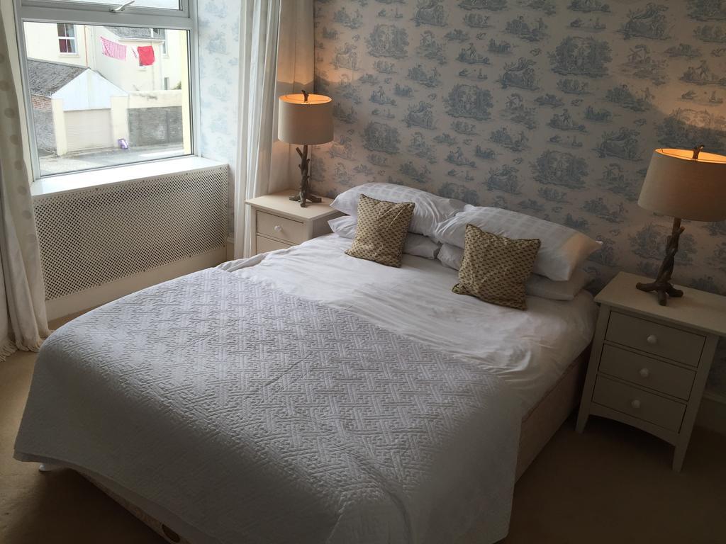 Cambridge House Bed & Breakfast Torpoint Buitenkant foto