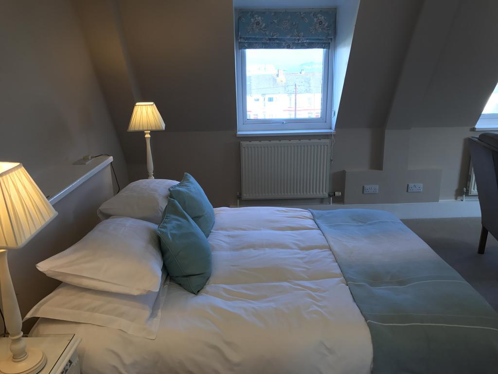Cambridge House Bed & Breakfast Torpoint Buitenkant foto